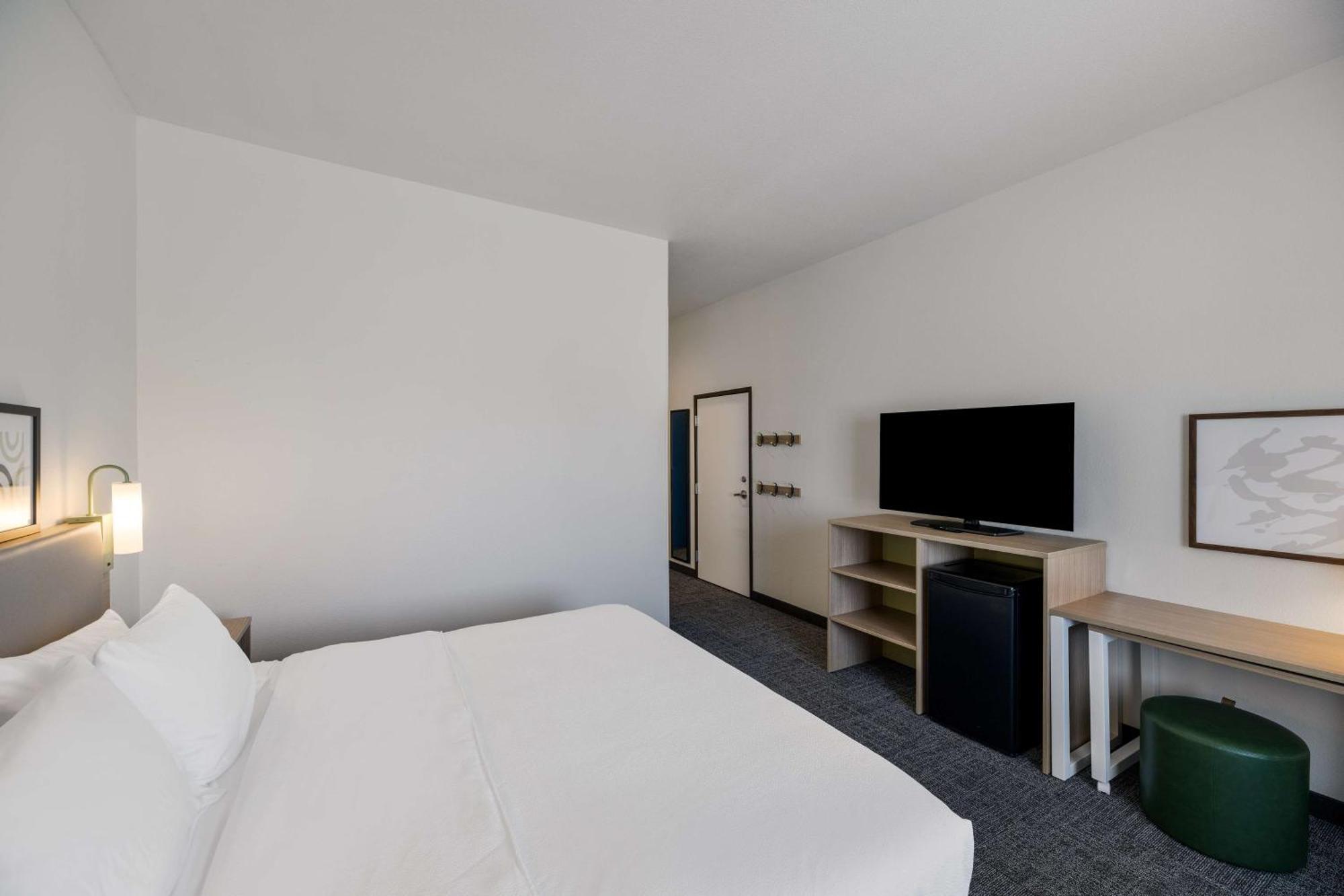 Spark By Hilton Midland South Eksteriør bilde